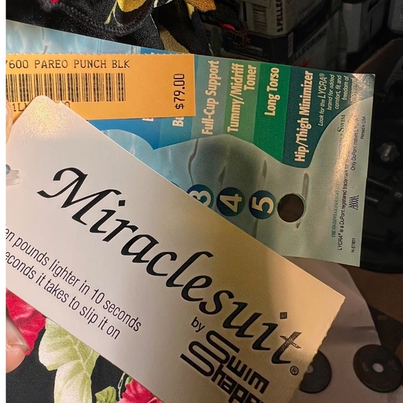 MIRACLESUIT PAREO - Picture 3 of 3